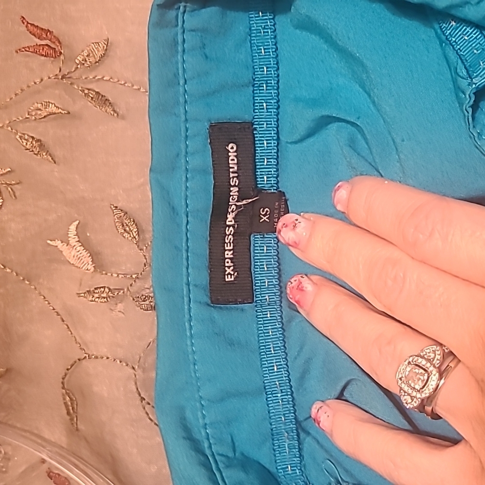 Teal Button-down Top - Picture 3 of 4